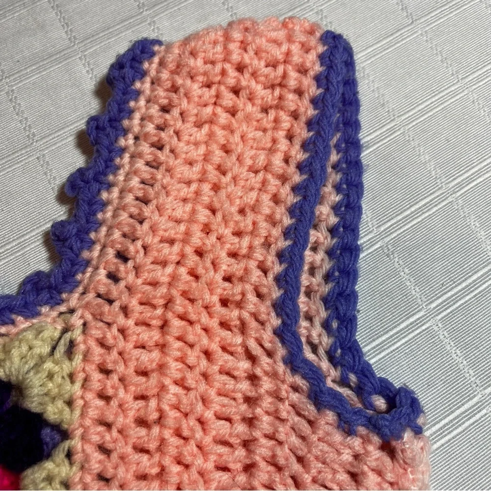 Vintage 1970's Handmade Crochet Pink and Purple Tank Top Granny Square Retro - Picture 5 of 10
